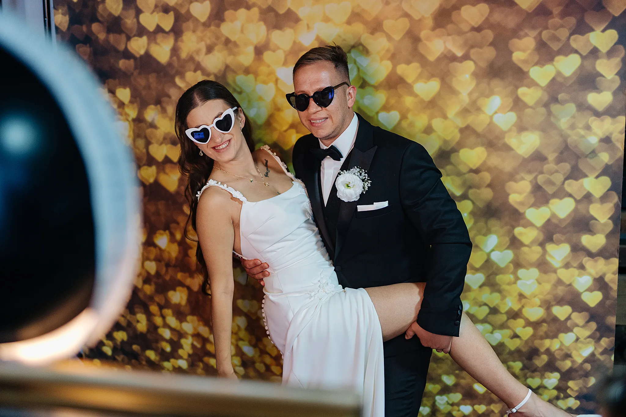 mloda para przy fotobudce fotograf na slub bielsko biala