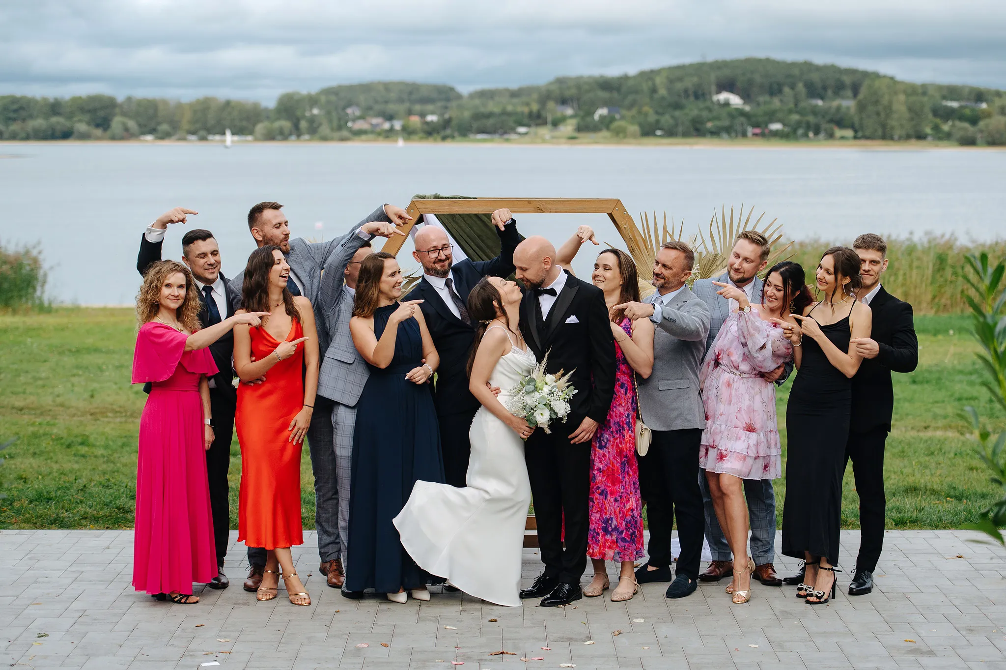 szczesliwa mloda para podczas przyjecia weselnego w goscincu paradise w okolicy Dabrowy Górniczej